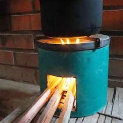 Metal Case Stove with Fire